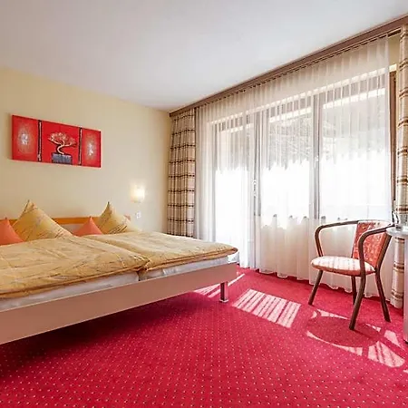 Hotel Alex