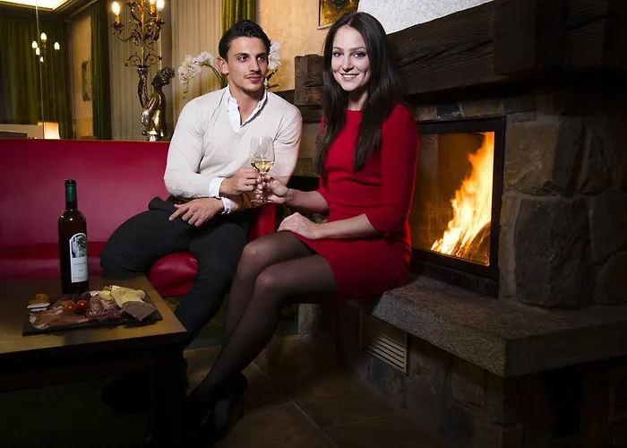 أليكس فندق لوكباد