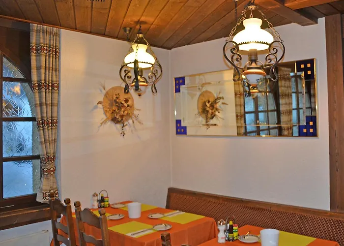 Hotell Alex 3*